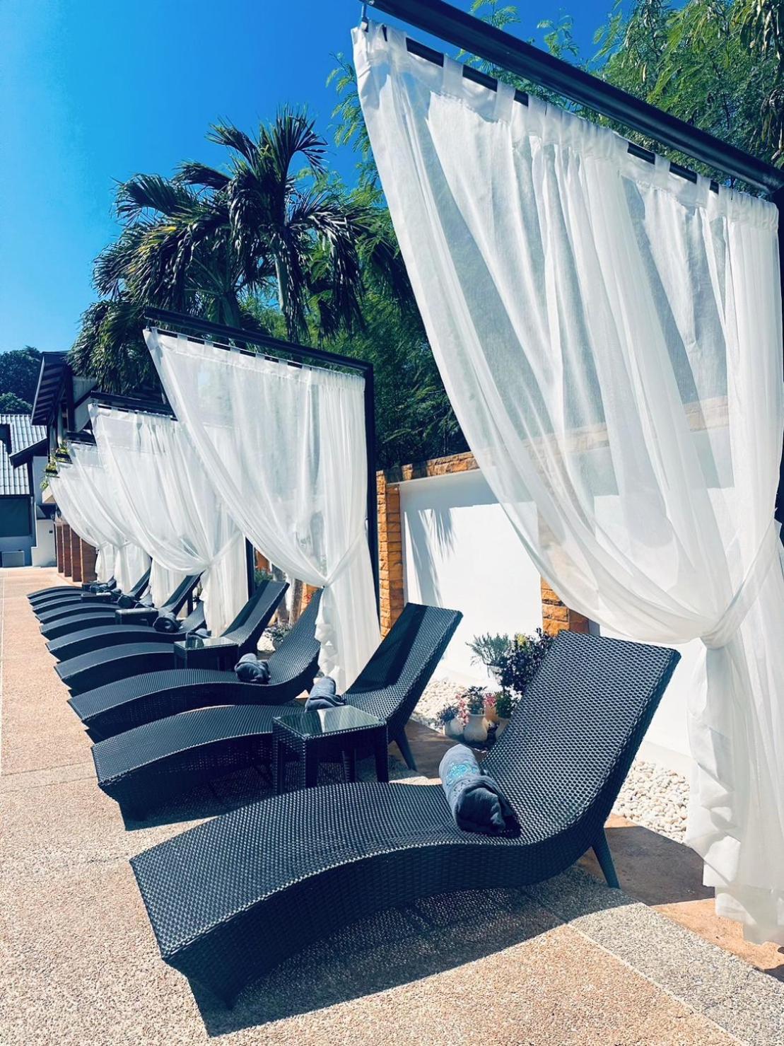 ホテル Ocean Pie Phuket - Adult Only Rawai エクステリア 写真